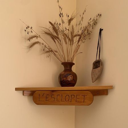 Cal Servero Peramola Buitenkant foto